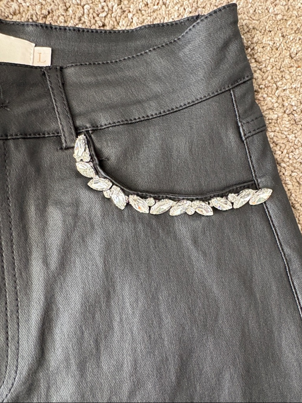 Black Wide-Leg Jeans with Heart Appliqué Trim - Picture 5 of 7